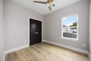 4201 Mallow St, Houston, TX 77051 - Photo 17