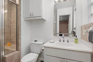 5941 S Loop E, Houston, TX 77033 - Photo 9