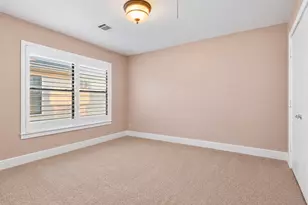 5941 S Loop E, Houston, TX 77033 - Photo 17