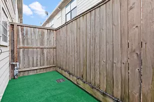 5941 S Loop E, Houston, TX 77033 - Photo 21