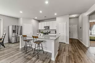 108 Fallow Deer Dr, Huntsville, TX 77320 - Photo 5
