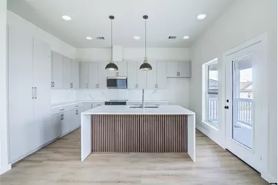 4025 Avenue M, Galveston, TX 77550 - Photo 17