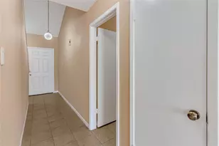 3727 Village Grove Dr, Humble, TX 77396 - Photo 11