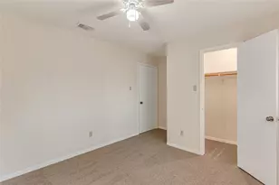 3727 Village Grove Dr, Humble, TX 77396 - Photo 23