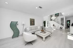 9618 Bayou Brook St, Houston, TX 77063 - Photo 13