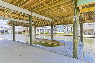 4222 Spanish Main, Jamaica Beach, TX 77554 - Photo 27