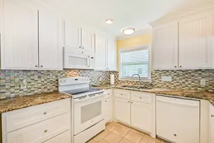 4222 Spanish Main, Jamaica Beach, TX 77554 - Photo 13