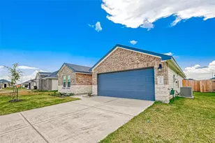 7534 Fierce Friesian Ln, Rosharon, TX 77583 - Photo 3