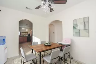 9803 Garnet Grove Dr, Rosharon, TX 77583 - Photo 5