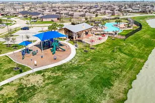 9803 Garnet Grove Dr, Rosharon, TX 77583 - Photo 31