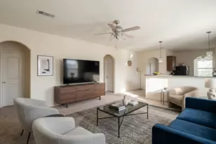 9803 Garnet Grove Dr, Rosharon, TX 77583 - Photo 11