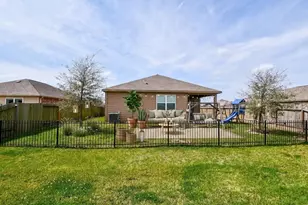 9803 Garnet Grove Dr, Rosharon, TX 77583 - Photo 29