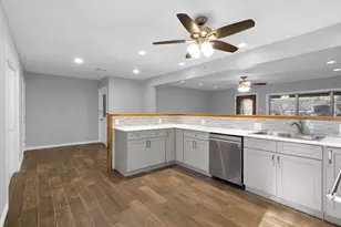 3122 Ash Dr, Dickinson, TX 77539 - Photo 19