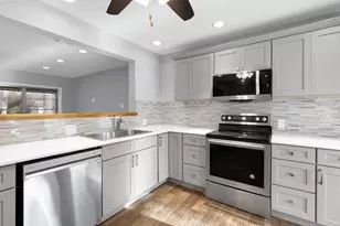 3122 Ash Dr, Dickinson, TX 77539 - Photo 17