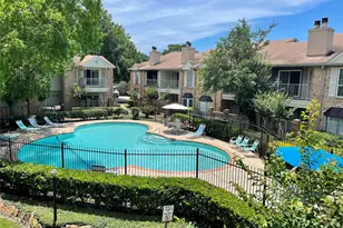 10615 Briar Forest Dr, Houston, TX 77042 - Photo 11