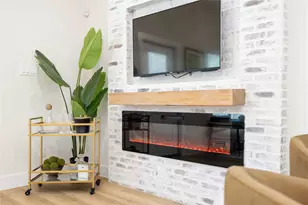 10608 Ashville Dr, Houston, TX 77051 - Photo 5