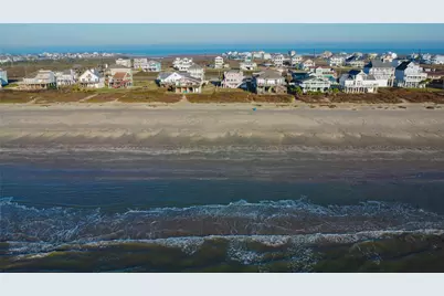 21239 Gulf Drive, Galveston, TX 77554 - Photo 3