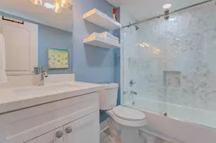 21239 Gulf Dr, Galveston, TX 77554 - Photo 19