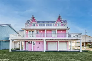 21239 Gulf Dr, Galveston, TX 77554 - Photo 1