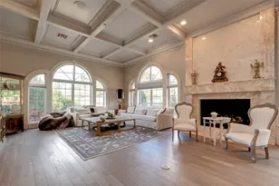 12445 Memorial Dr, Houston, TX 77024 - Photo 17