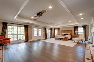 12445 Memorial Dr, Houston, TX 77024 - Photo 23