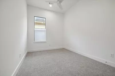 1105 W 21st Street #B, Houston, TX 77008 - Photo 21