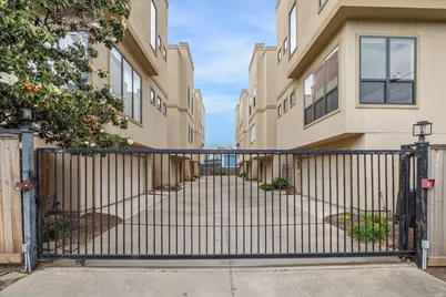 1105 W 21st Street #B, Houston, TX 77008 - Photo 29
