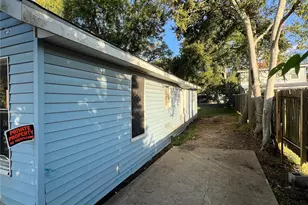 2109 Carolina Ave, Baytown, TX 77520 - Photo 7