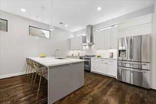 1525 Dorothy St, Houston, TX 77008 - Photo 5