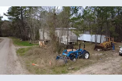 140 Mosley, Livingston, TX 77351 - Photo 3