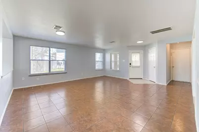 22919 Twisting Maple Court, Spring, TX 77373 - Photo 9