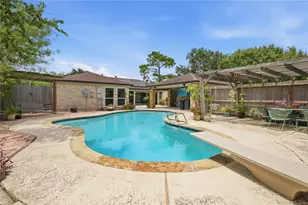 1901 Acacia St, League City, TX 77573 - Photo 33