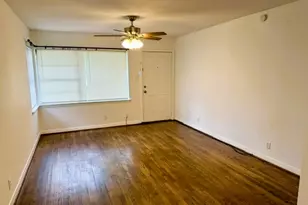 7406 Janak Dr, Houston, TX 77055 - Photo 3