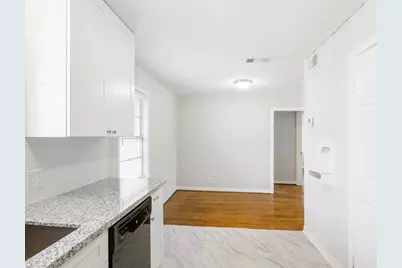 7406 Janak Drive, Houston, TX 77055 - Photo 9