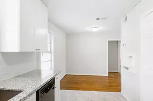 7406 Janak Dr, Houston, TX 77055 - Photo 9