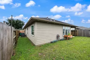10806 Harston Dr, Tomball, TX 77375 - Photo 35