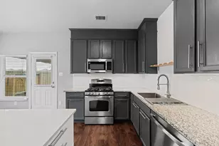 10806 Harston Dr, Tomball, TX 77375 - Photo 17