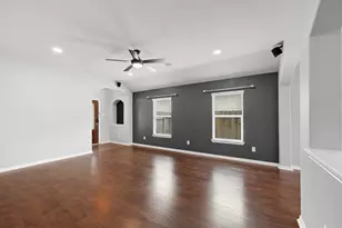 10806 Harston Dr, Tomball, TX 77375 - Photo 11