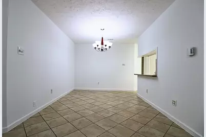 10314 Hollow Canyon Court, Sugar Land, TX 77498 - Photo 9