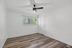 6007 Portal Dr, Houston, TX 77096 - Photo 19