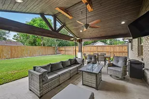 6007 Portal Dr, Houston, TX 77096 - Photo 3