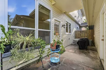 421 Westmoreland Street, Houston, TX 77006 - Photo 25