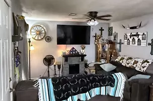 101 Elm St, Daisetta, TX 77535 - Photo 3