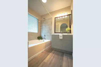 133 Cotton Drive, Lake Jackson, TX 77566 - Photo 17