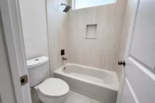 5919 Eastland St, Houston, TX 77028 - Photo 19