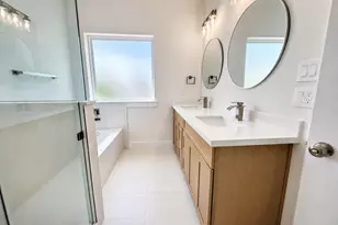 5919 Eastland St, Houston, TX 77028 - Photo 15