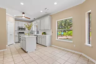 15242 Shapiro Springs Ln, Houston, TX 77095 - Photo 7