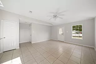 1626 Dove Run, Brookshire, TX 77423 - Photo 3
