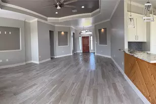 749 Buffalo Trail, Angleton, TX 77515 - Photo 9