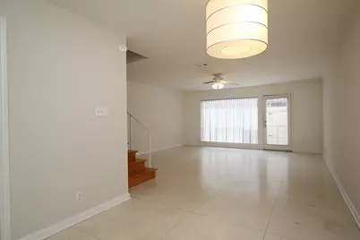 1733 Commonwealth Street, Houston, TX 77006 - Photo 5